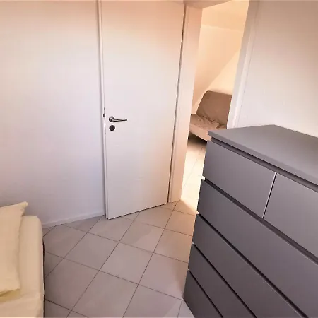 Business Apartments Grossostheim Apartman *