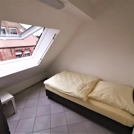 Business Apartments Grossostheim Apartman *