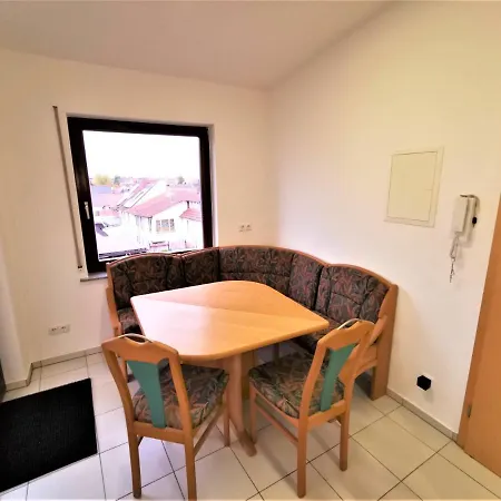 Business Apartments Grossostheim Apartman *