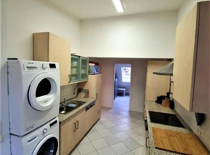 Business Apartments Grossostheim 아파트 *
